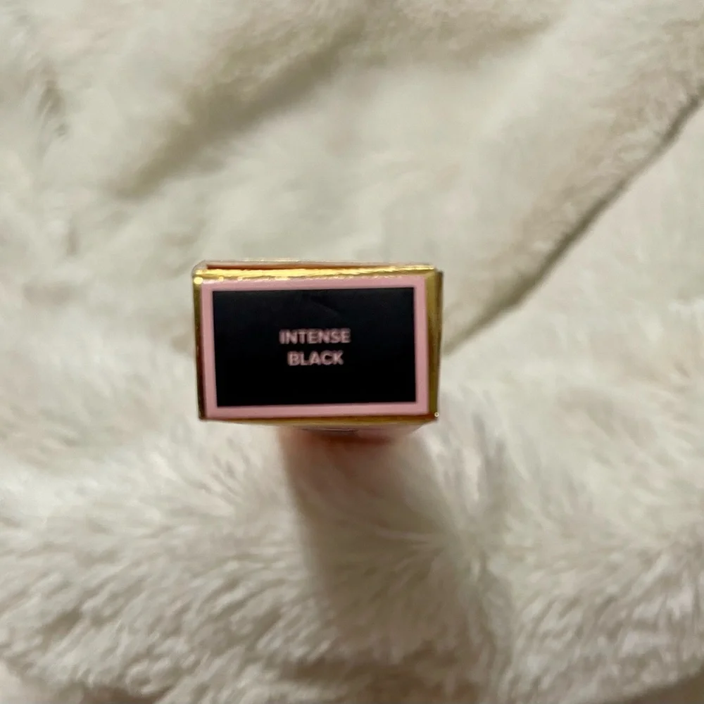 New makeup bundle - Picture 7 of 7
